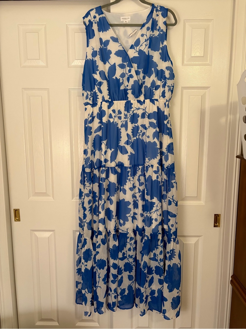 3X ChicSoul White Maxi Dress with Blue Floral Print